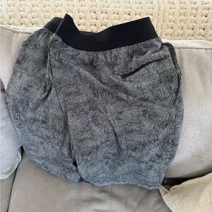 Lululemon Black and Gray Shorts